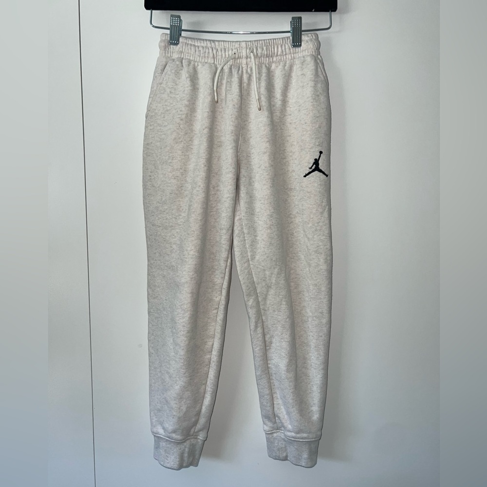 Jordan-cream sweatpants